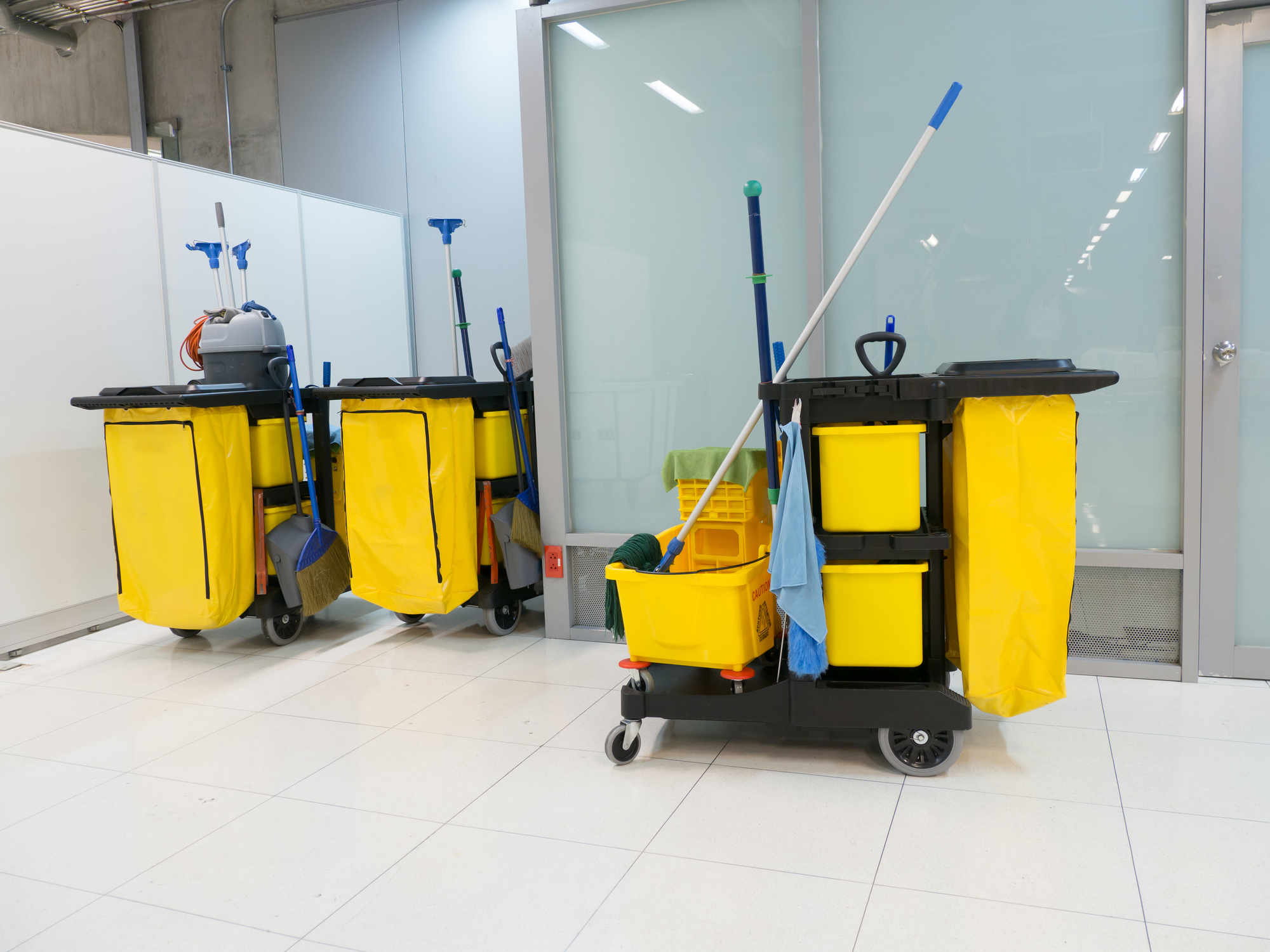Clean Snow, Ice, Dirt and Water Damage in your Business